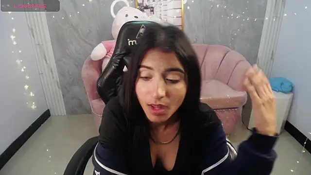 Snapshot of Mariana_moon_ch chatting on 03-04-26, 08:37 Mariana moon ch online show from 03-04-26, 08:37