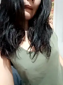 HollyXMolly online show from 04-21-26, 08:44