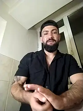 Tommy Porn  online show from 04-24-26, 09:28