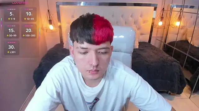 Santiago morgan online show from 03-22-26, 10:24