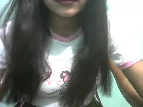 Lovely-Pandey online show from 04-18-26, 05:17
