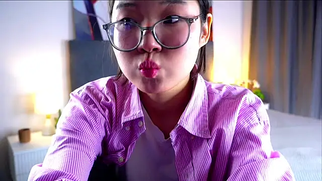 NelleMihalko online show from 04-09-26, 11:15