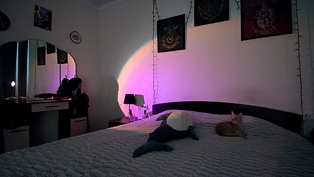 Milk shakeee online show from 03-24-26, 06:29