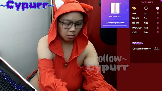 Snapshot of Cypurr chatting on 04-01-26, 04:59 Cypurr online show from 04-01-26, 04:59