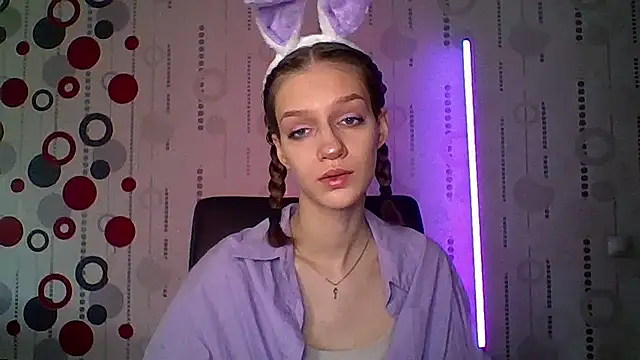 Chrissy Joyful online show from 04-28-26, 05:01