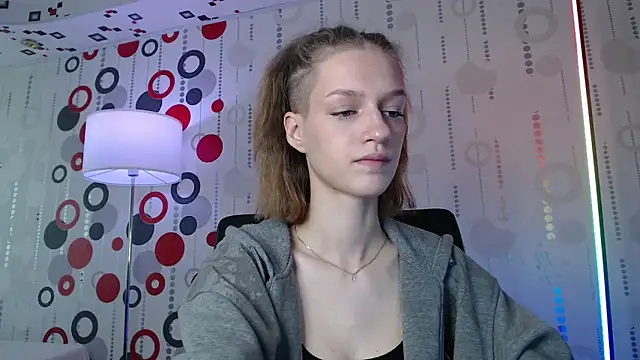 Snapshot of Chrissy_Joyful chatting on 06-11-26, 04:10 Chrissy Joyful online show from 06-11-26, 04:10