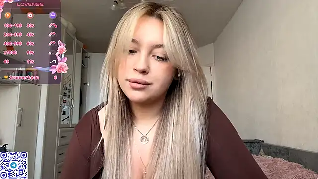 WonderedFlair online show from 03-09-26, 07:23