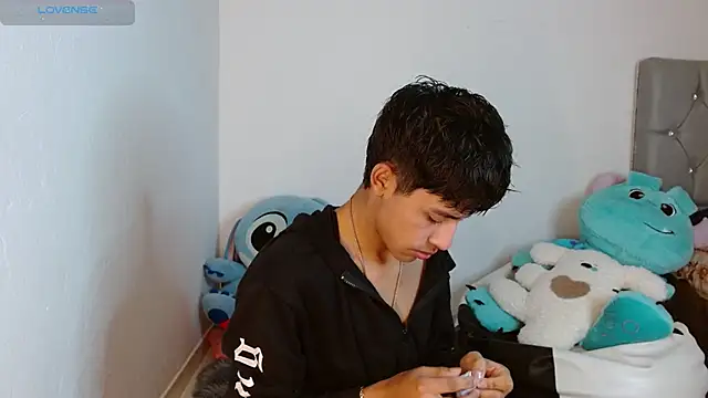 Sebas fire4 online show from 03-31-26, 02:06