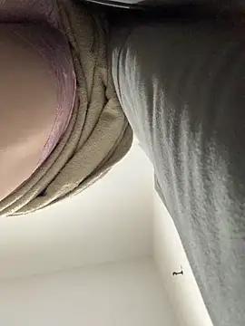 Snapshot of Kasadasafada chatting on 03-26-26, 02:00 Kasadasafada online show from 03-26-26, 02:00