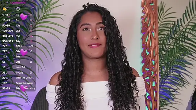 SoyJuliana 19 online show from 07-12-26, 01:35