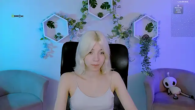  sabrina moore online show from 07-26-26, 06:37