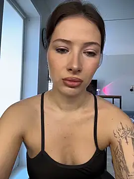 StayForTemptation online show from 03-18-26, 07:55