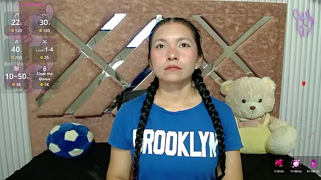 Chloe16  online show from 03-25-26, 12:38