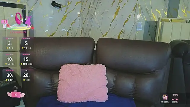 Snapshot of Chloe16_ chatting on 06-21-26, 02:14 Chloe16 online show from 06-21-26, 02:14