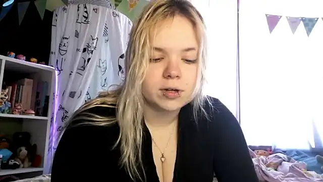 Snapshot of AnimeGirl67 chatting on 03-30-26, 02:07 AnimeGirl67 online show from 03-30-26, 02:07