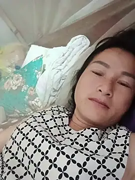 Snapshot of Yuhi3d chatting on 06-01-26, 11:28 Yuhi3d online show from 06-01-26, 11:28