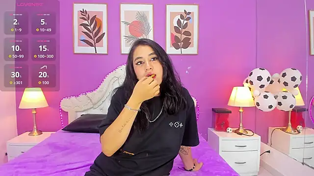 YayaQueen online show from 07-19-26, 12:09