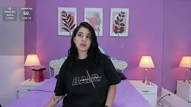 YayaQueen online show from 07-27-26, 11:50
