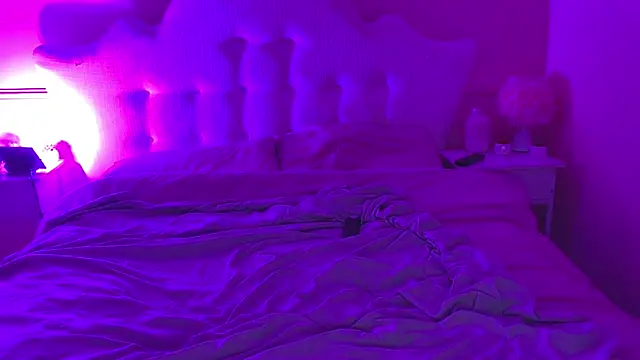 NyaraBuenoBabestationx online show from 04-19-26, 08:11