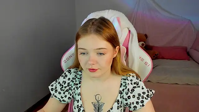 ElinaVale online show from 05-15-26, 05:03