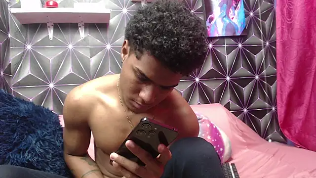Candykss online show from 05-16-26, 07:45