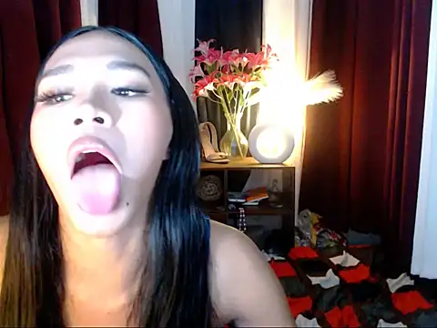Snapshot of SweetyScarlet chatting on 05-05-26, 09:50 SweetyScarlet online show from 05-05-26, 09:50