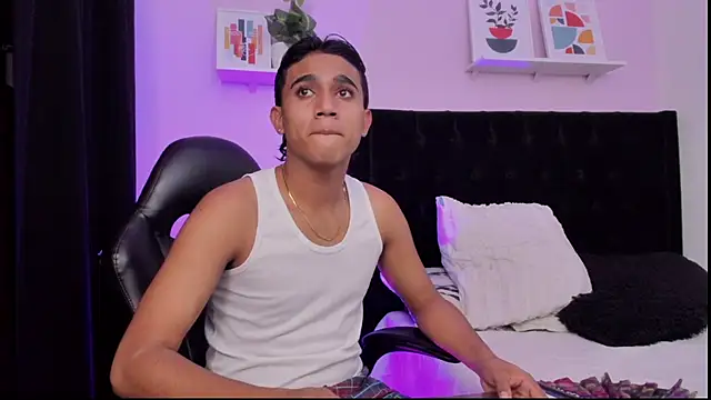 Morgan Bladee online show from 04-03-26, 04:54