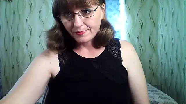 Snapshot of Alisaprice077 chatting on 07-16-26, 02:45 Alisaprice077 online show from 07-16-26, 02:45