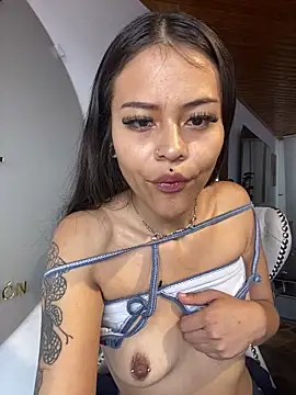 Cloe pink1 online show from 03-24-26, 02:22