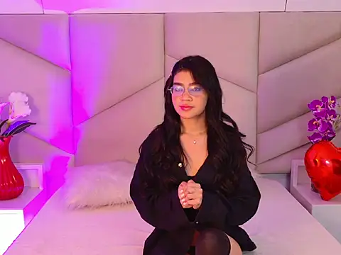 OliviaDiaz online show from 03-10-26, 07:52