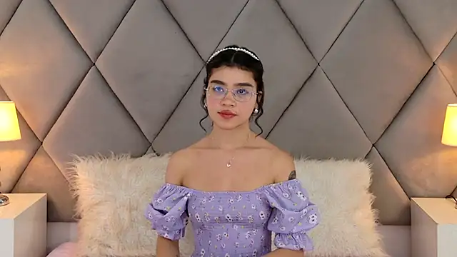 OliviaDiaz online show from 05-16-26, 07:34