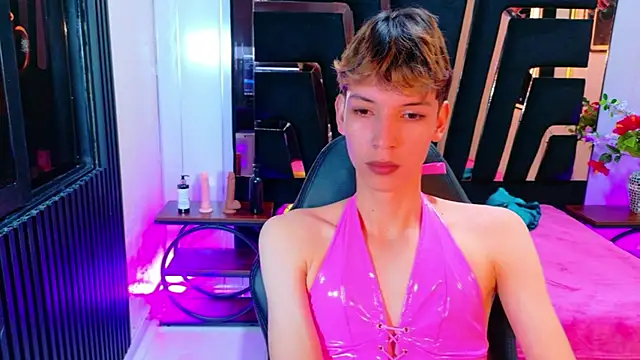 Stefany PiInk online show from 03-29-26, 01:22