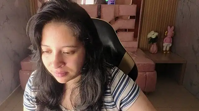 Snapshot of sara_tellez_s chatting on 07-15-26, 12:21 sara tellez s online show from 07-15-26, 12:21