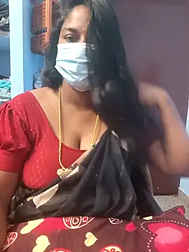 Snapshot of jothika45 chatting on 05-10-26, 06:35 jothika45 online show from 05-10-26, 06:35