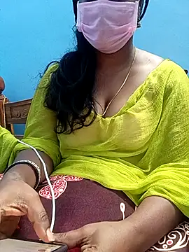 Snapshot of jothika45 chatting on 05-29-26, 06:50 jothika45 online show from 05-29-26, 06:50