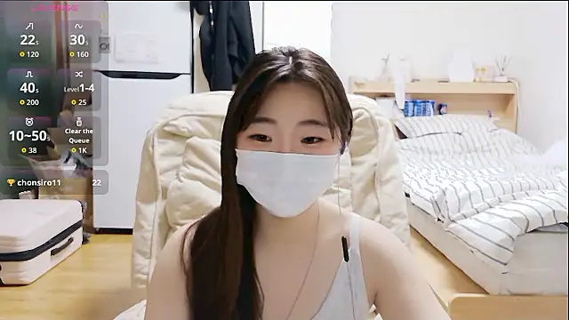 Snapshot of Berry_Chuu chatting on 05-05-26, 09:23 Berry Chuu online show from 05-05-26, 09:23