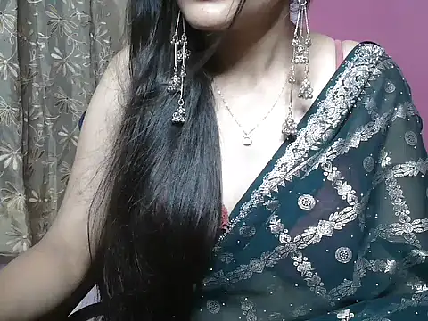Snapshot of Sonam-kapur1 chatting on 05-21-26, 04:14 Sonam-kapur1 online show from 05-21-26, 04:14