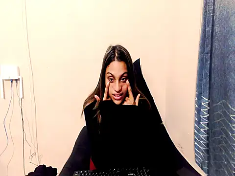 Snapshot of Luscious_Lexy chatting on 04-25-26, 07:55 Luscious Lexy online show from 04-25-26, 07:55