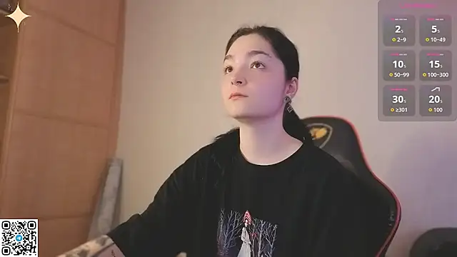 Luna Moon13 online show from 07-13-26, 12:57