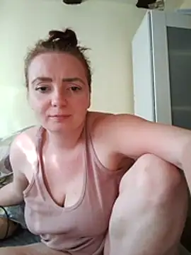 Bella-Monroe online show from 05-02-26, 05:07