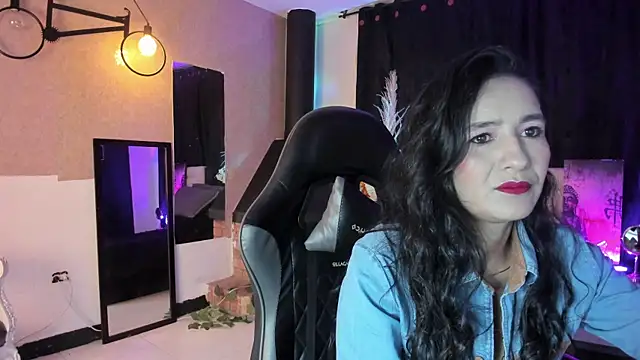 Vicky Angeel online show from 05-21-26, 02:51