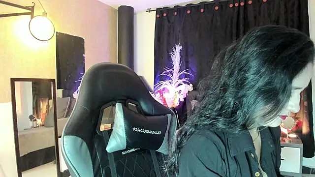 Vicky Angeel online show from 05-26-26, 03:24