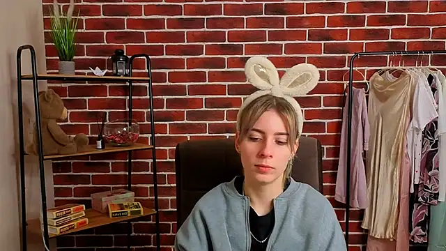 RebeccaaNelson online show from 03-24-26, 01:05