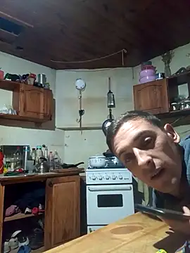 tudeseo01 online show from 04-16-26, 06:58