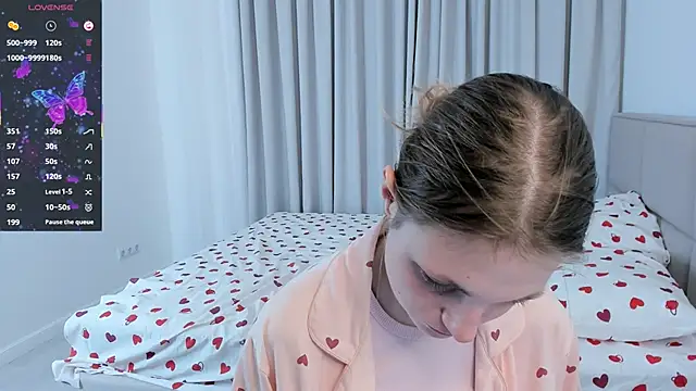 ErinnPieloch online show from 04-08-26, 07:25