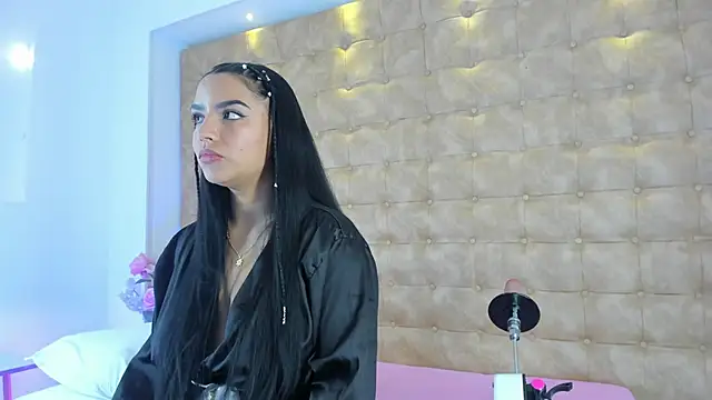 ariana morelly online show from 04-16-26, 12:17