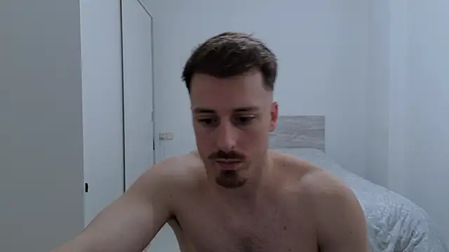 zeusoctavian1 online show from 03-11-26, 04:57