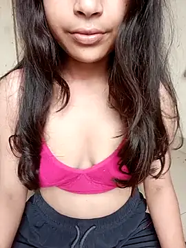 Snapshot of Divya3107 chatting on 07-15-26, 04:18 Divya3107 online show from 07-15-26, 04:18
