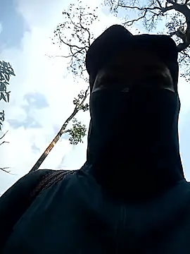 Bling-pusy online show from 04-11-26, 01:32