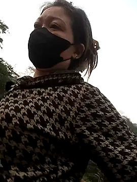 Bling-pusy online show from 04-13-26, 11:43